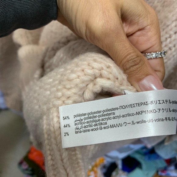 Zara Pearl Cut Out Turtleneck Sweater - Picture 6 of 6